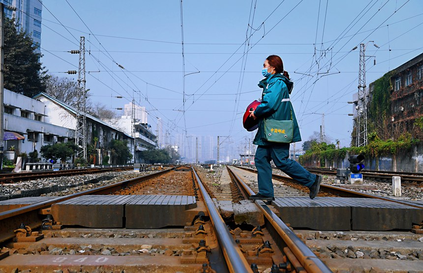 ͶfˆTؓ؟Ƭ^Ϸ^С^ֻܱܲͶfz