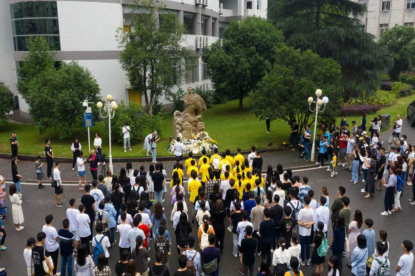 �԰lǰ������όW�L���Ď���������͢���z