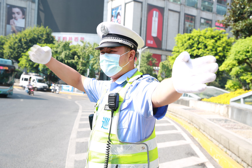 82ؑcɳƺ΅^־ֽѲ֧ڽ^ָ]ͨwܲz