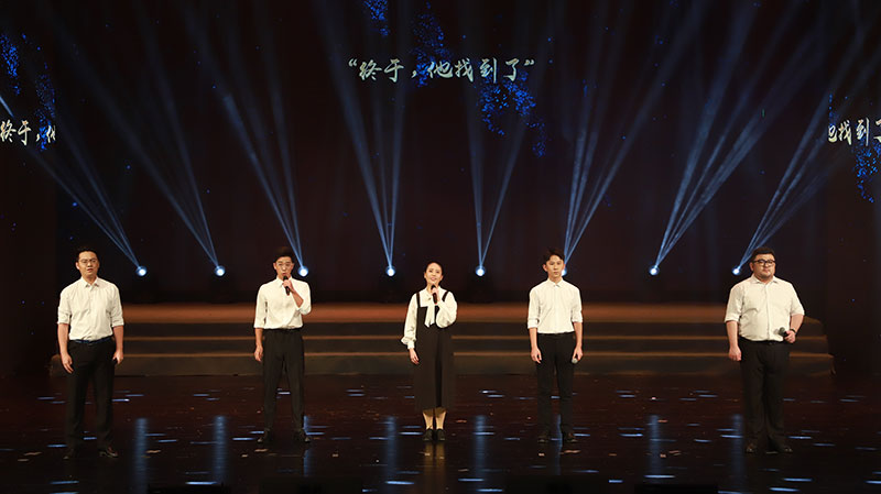 西南大學《袁隆平的稻田夢》。重慶理工大學供圖