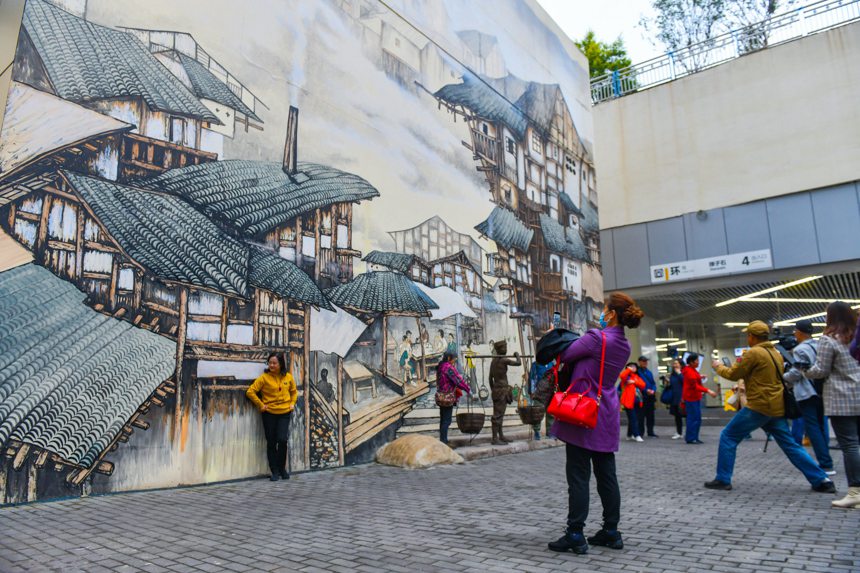 ؑc܉ͨʯվ4̖οǰuz