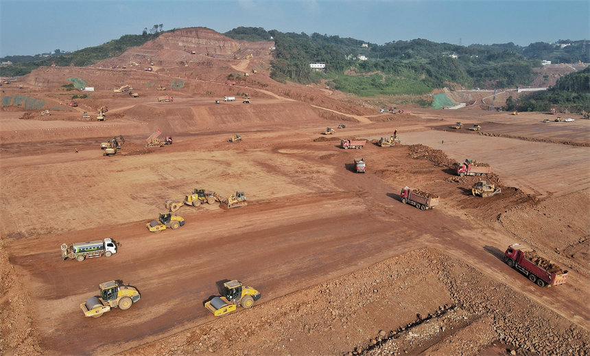 �ϰ��^��@�^�ؑc�|վʩ���F����һƬ��æ����������z