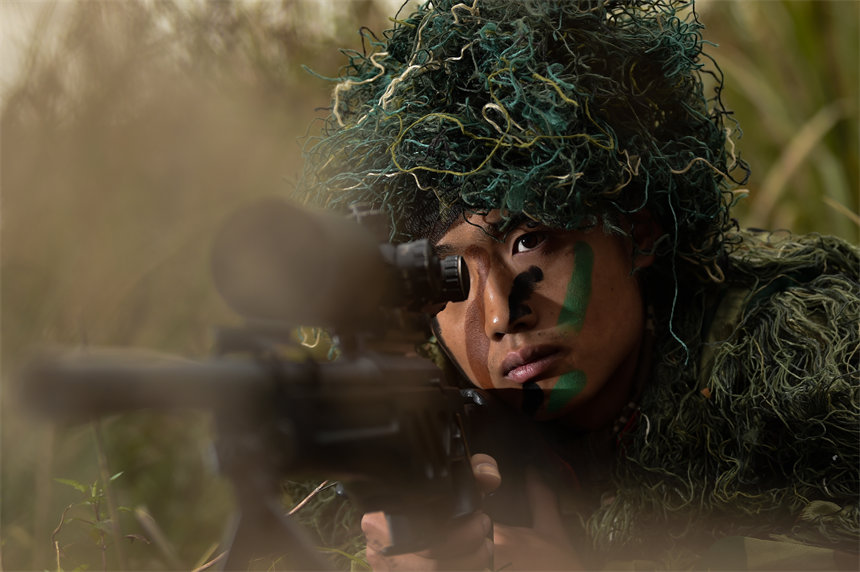 �ѓ������M�Н����ѓ�����־�z