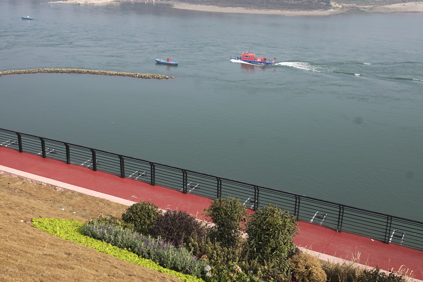 ՞I·ڣGɫĽc꽭ˮӳȤ͢z