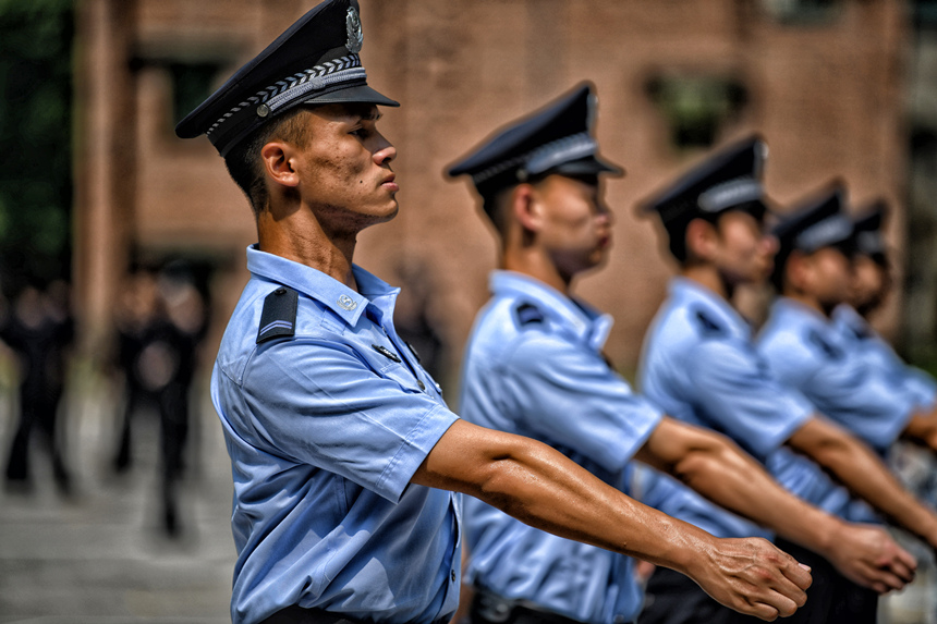 重慶特警綜合實戰演練現場。重慶市公安局供圖
