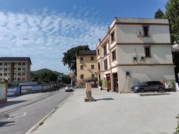 等待蝶變的民俗風情街區。姜家鎮鎮政府供圖