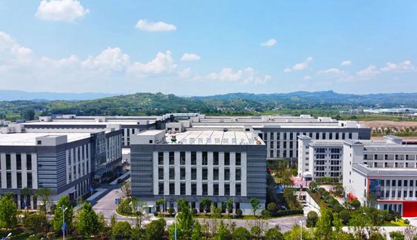 航拍中國西部預制菜之都展覽館。梁平區委宣傳部供圖