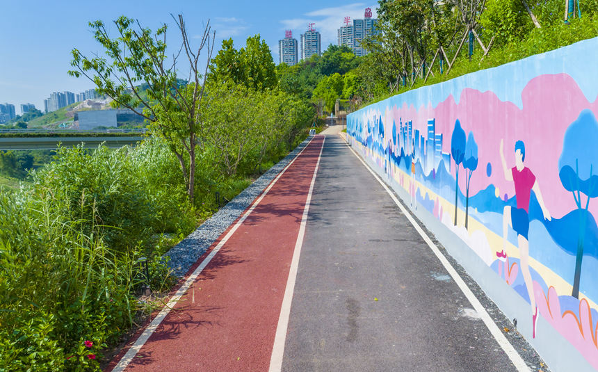 重慶巴南區花溪河生態綠道。劉紀湄攝