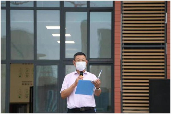 重慶科學城明遠未來中學校長王俊。雷鍵攝