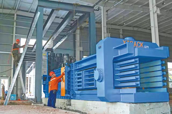 前鋒區建平集團輕工產業園進入設備安裝階段。廣安市委宣傳部供圖