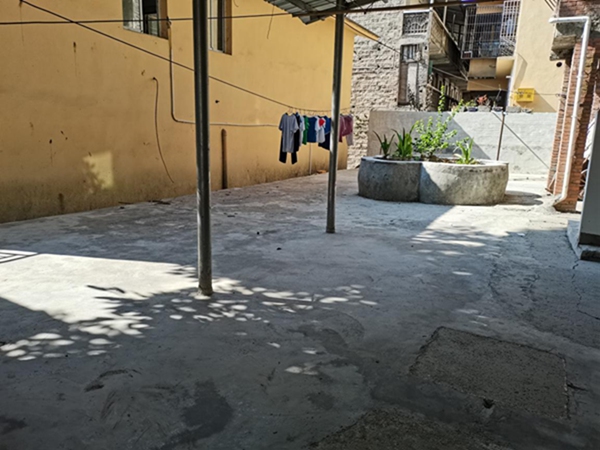 整治后環境變整潔。姜家鎮供圖