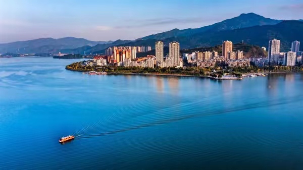 漢豐湖美景。開州區委宣傳部供圖