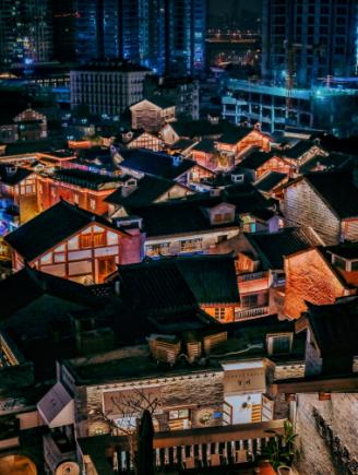 夜幕下的重慶十八梯傳統風貌區。重慶十八梯傳統風貌區供圖