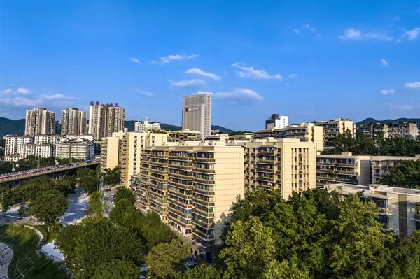 新房子片區老舊小區改造完工后煥然一新。秦廷富攝