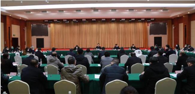 12月14日，梁平區委理論學習中心組（擴大）專題學習會暨國際濕地城市專題講座舉行。梁平區委宣傳部供圖 華龍網發