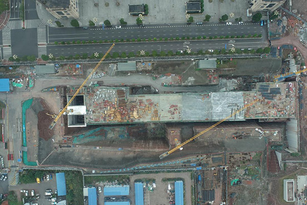 車站主體結構封頂。施工方供圖