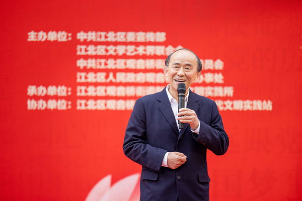 老馬現場宣講。江北區委宣傳部供圖