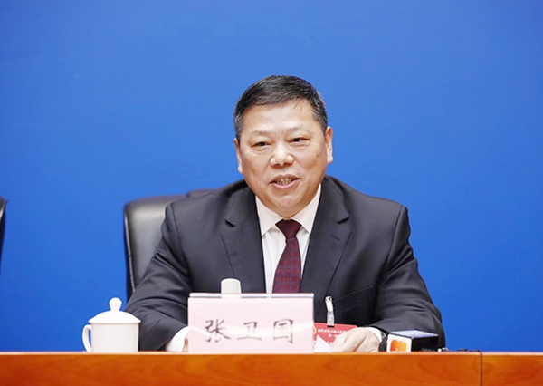 重慶市人大代表、西南大學校長張衛國發言。華龍網供圖