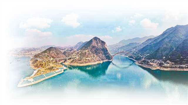 2月26日，長江巫山段，山清水秀，碧波清幽。記者 劉旖旎 攝/視覺重慶