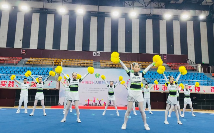 比賽現場。實習生越倚航攝