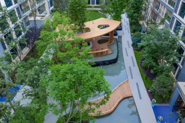 華宇城御璟縵云間交付實景。重慶華宇供圖