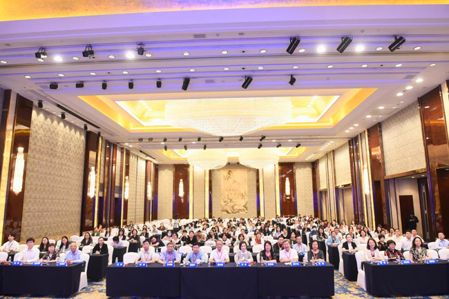 會議現場。 重慶北部婦產醫院供圖