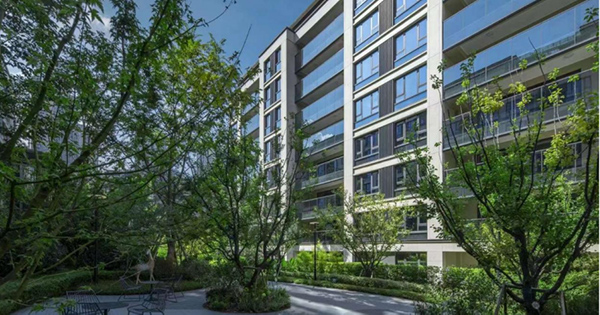 交付實景圖。龍湖供圖