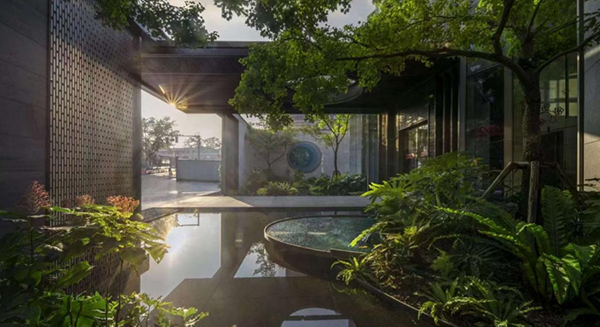 交付實景圖。龍湖供圖