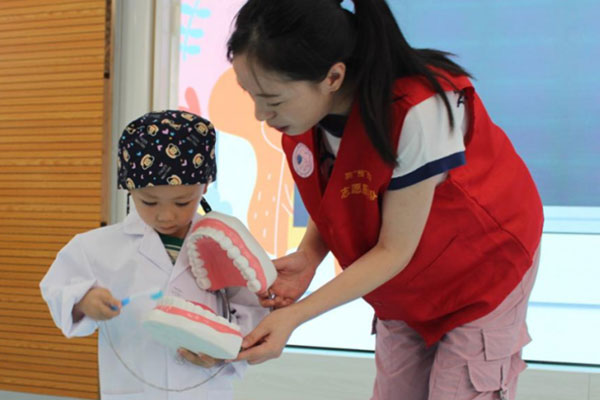 活動現場。重醫附屬口腔醫院供圖