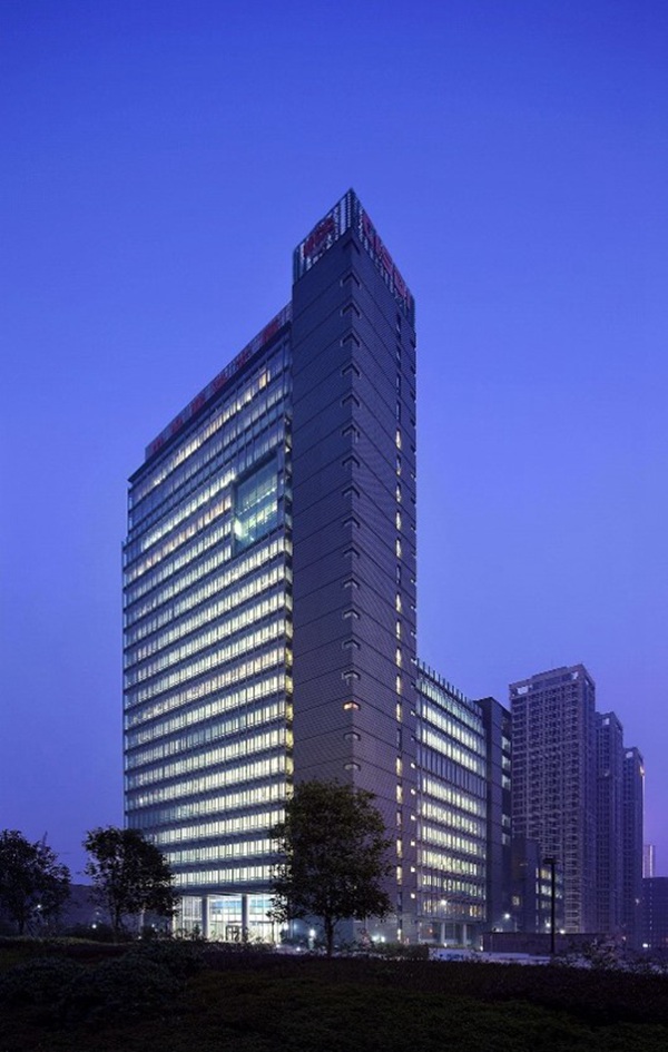 胡朝暉主持設計的賽迪大廈。受訪人供圖