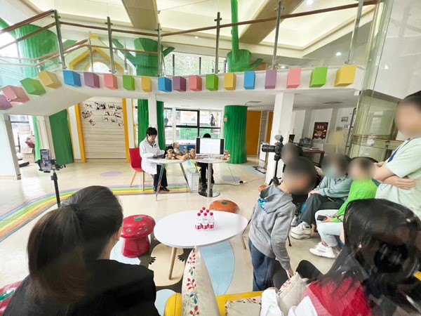 講座現場。重慶小米熊兒童醫院供圖