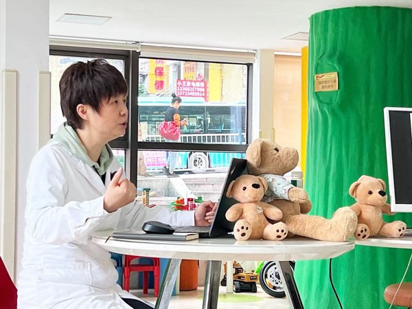 講座現場。重慶小米熊兒童醫院供圖