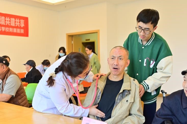 活動現場。沙坪壩區陳家橋醫院王裕慶攝