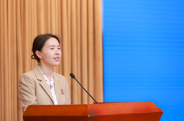 程紅輝發言。曾英豪攝