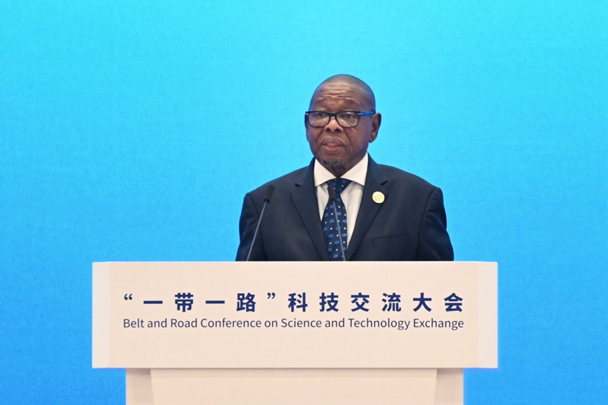 布萊德·恩齊曼迪。鄒樂 攝