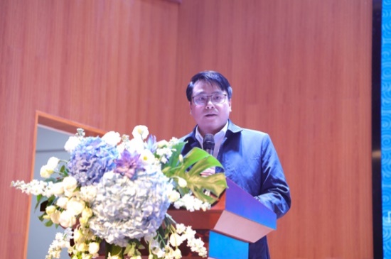 林松致辭。重慶市第一實驗中學供圖