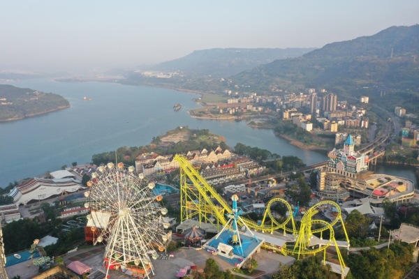 通過實施一票多次多日使用制，紅酒小鎮景區已成為全市近郊游主要目的地，人氣持續增長。景區供圖