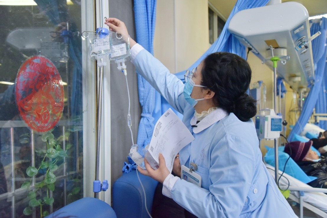 張明麗春節在崗。李裊攝