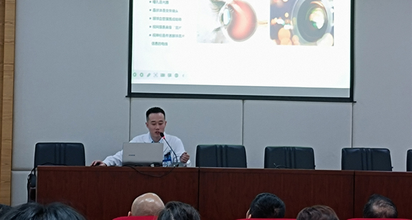 眼健康講座現場。重慶普瑞眼科醫院供圖