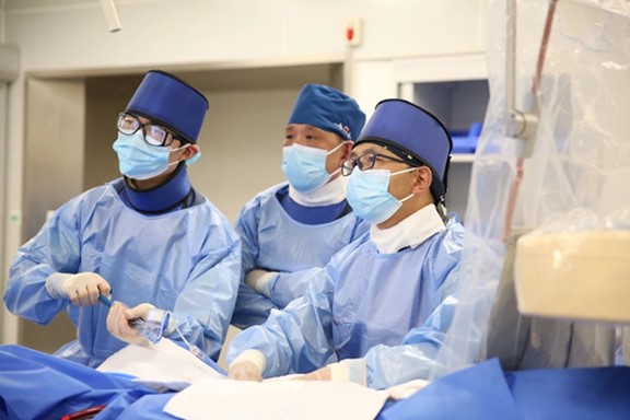 手術現場。重慶松山醫院供圖