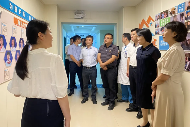 來院交流。重慶西區醫院供圖