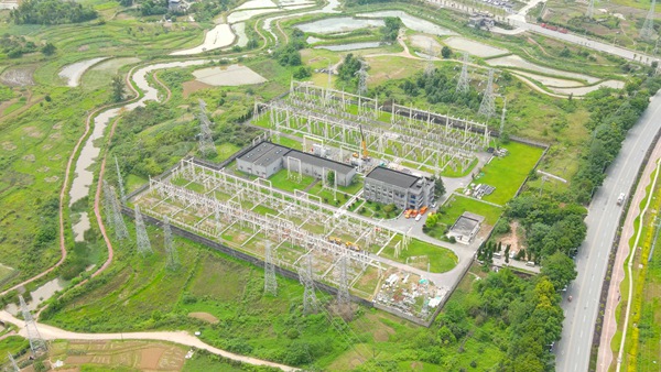 220千伏郵亭變電站全貌。國網重慶永川供電公司供圖