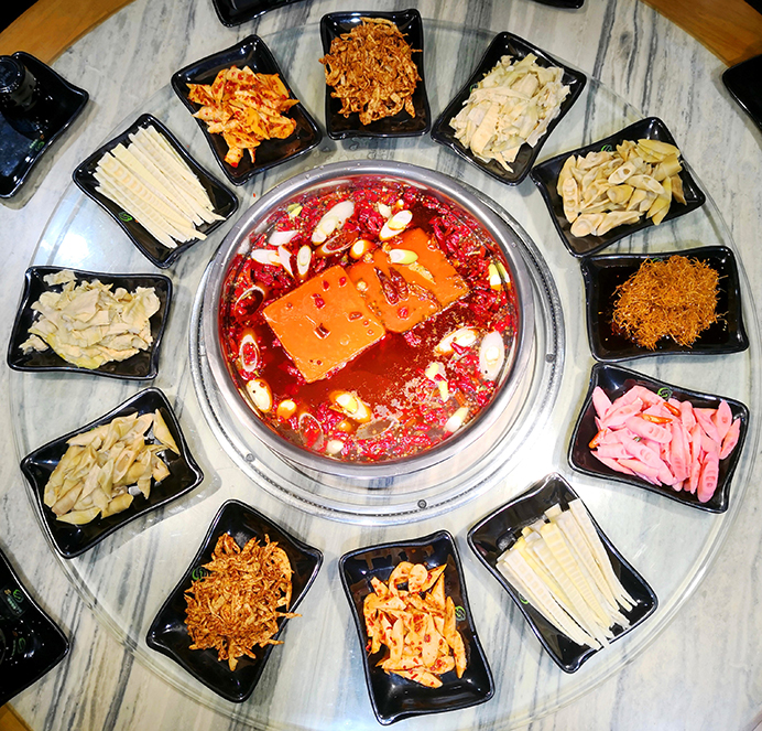 方竹筍火鍋。南川區文化和旅游發展委員會供圖