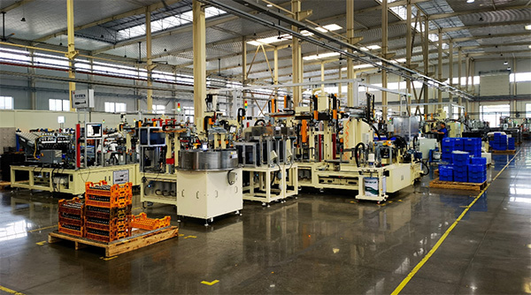 支持的璧山區某新能源汽車核心零部件制造企業車間。建行重慶市分行供圖