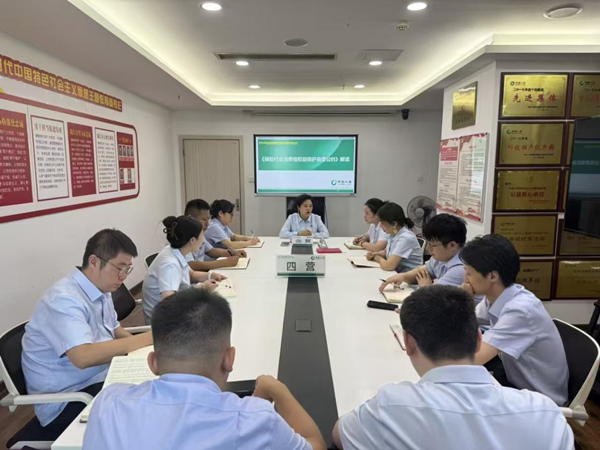 中國人壽壽險重慶市分公司開設“誠信為先 消保為民”專題課堂。中國人壽壽險重慶市分公司供圖