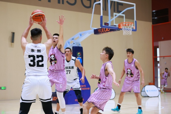 比賽現場。溫中兵攝