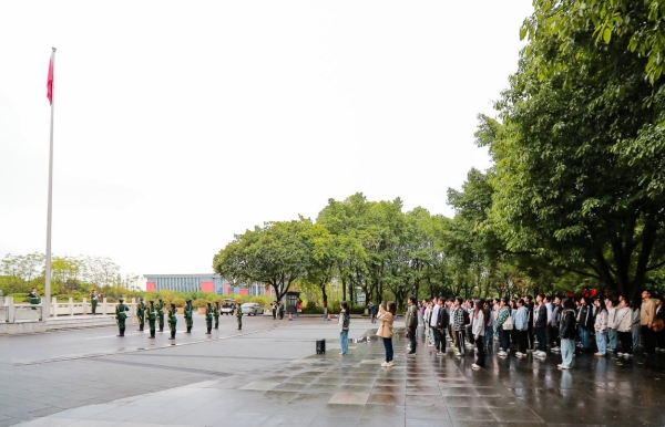 升國旗儀式。荊仁科攝