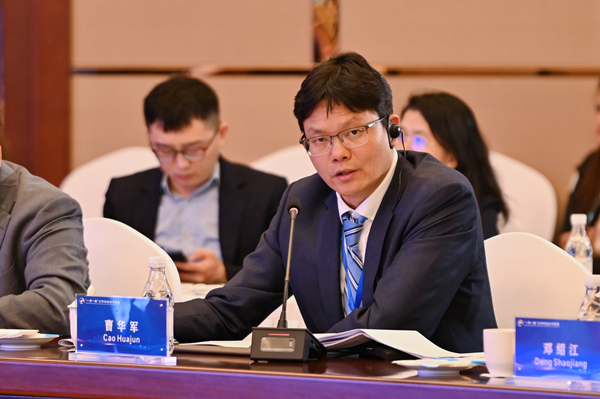 曹華軍匯報聯盟2025年工作計劃。鄒樂攝