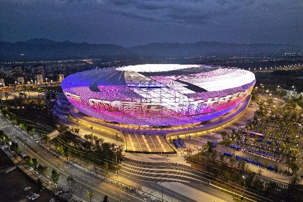 重慶兩江新區龍興足球場。主辦方供圖