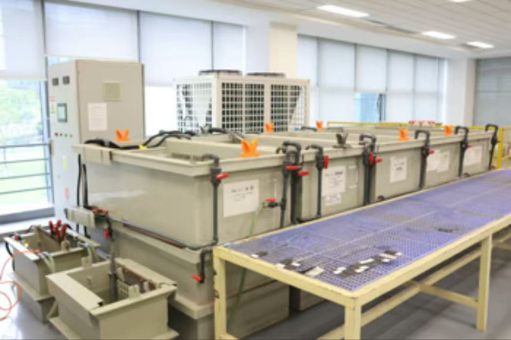 三航研究院的微弧氧化設備。（兩江協同創新區供圖）